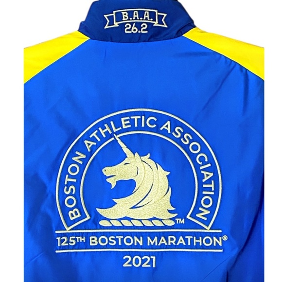 NWT Adidas Boston Marathon 125th Anniversary Running Jacket Sz Women’s XL - Picture 8 of 16